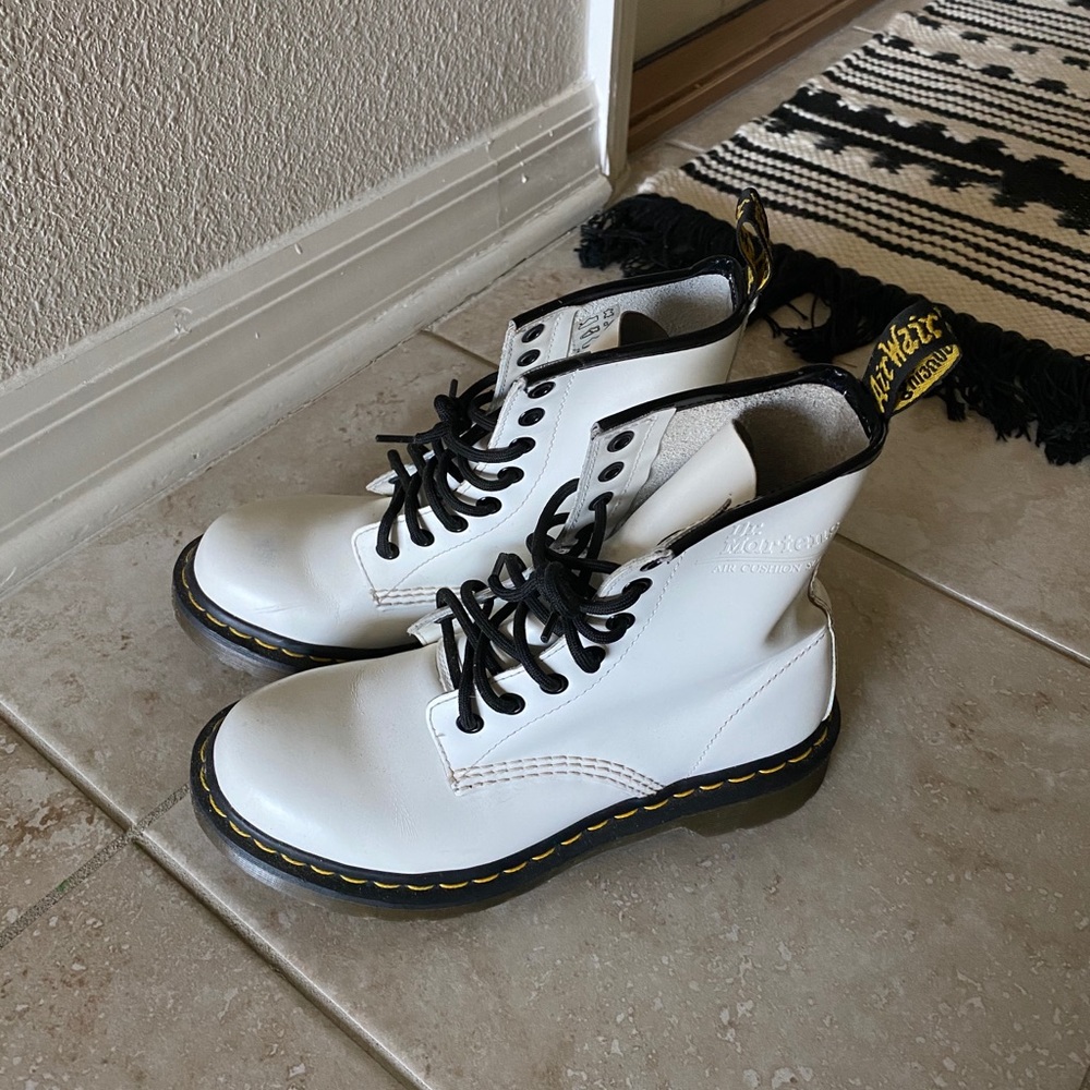 Dr. Martens 1460 Smooth White Boots Size 6